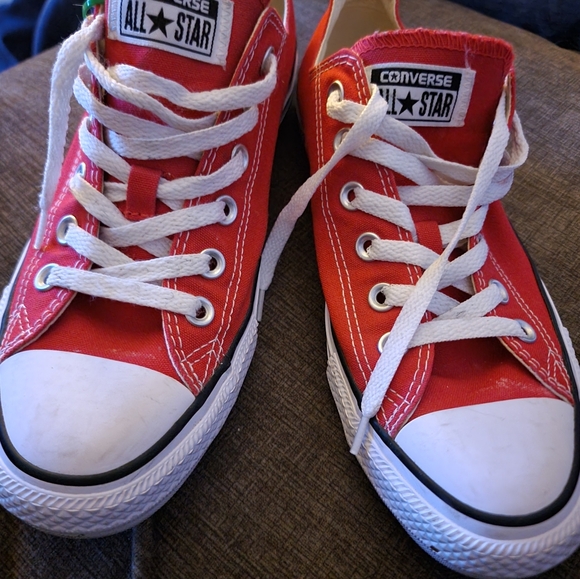 Converse Red All Star Sneakers 7.5 - Picture 2 of 5